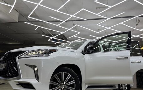Lexus LX III, 2017 год, 7 400 000 рублей, 14 фотография