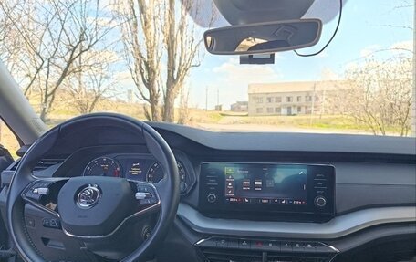 Skoda Octavia IV, 2020 год, 2 200 000 рублей, 4 фотография