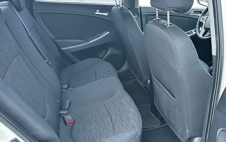 Hyundai Solaris II рестайлинг, 2016 год, 1 050 000 рублей, 22 фотография