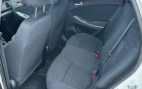 Hyundai Solaris II рестайлинг, 2016 год, 1 050 000 рублей, 21 фотография