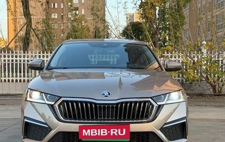 Skoda Octavia IV, 2021 год, 1 600 000 рублей, 2 фотография