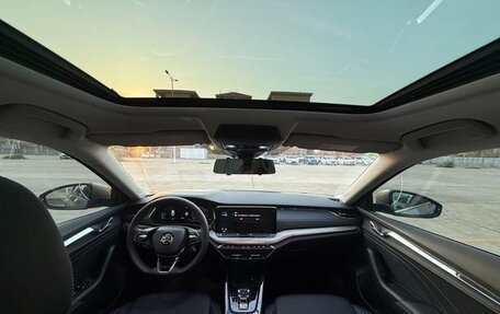 Skoda Octavia IV, 2021 год, 1 600 000 рублей, 10 фотография