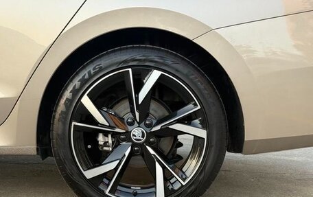 Skoda Octavia IV, 2021 год, 1 600 000 рублей, 16 фотография