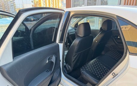 Volkswagen Polo VI (EU Market), 2013 год, 445 000 рублей, 10 фотография