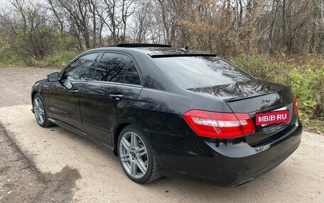 Mercedes-Benz E-Класс, 2012 год, 1 550 000 рублей, 5 фотография