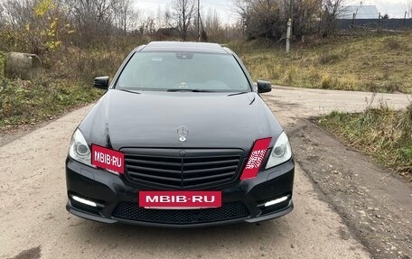 Mercedes-Benz E-Класс, 2012 год, 1 550 000 рублей, 14 фотография