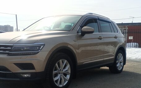 Volkswagen Tiguan II, 2018 год, 3 100 000 рублей, 5 фотография