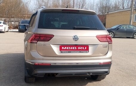 Volkswagen Tiguan II, 2018 год, 3 100 000 рублей, 14 фотография