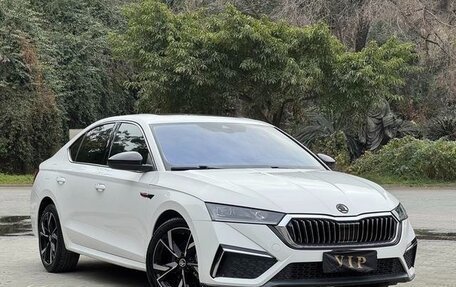 Skoda Octavia IV, 2022 год, 1 650 000 рублей, 3 фотография