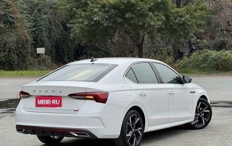 Skoda Octavia IV, 2022 год, 1 650 000 рублей, 4 фотография