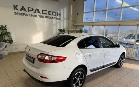 Renault Fluence I, 2013 год, 830 000 рублей, 2 фотография