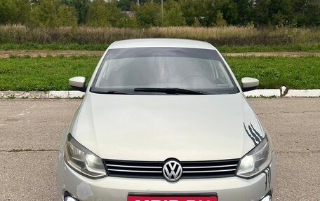 Volkswagen Polo VI (EU Market), 2011 год, 600 000 рублей, 1 фотография
