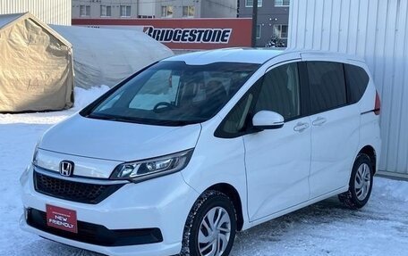 Honda Freed II, 2022 год, 1 540 000 рублей, 1 фотография