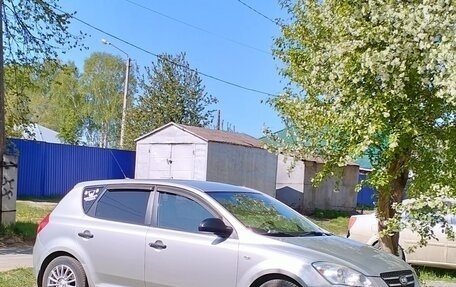 KIA cee'd I рестайлинг, 2008 год, 650 000 рублей, 1 фотография