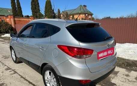 Hyundai ix35 I рестайлинг, 2010 год, 920 000 рублей, 11 фотография
