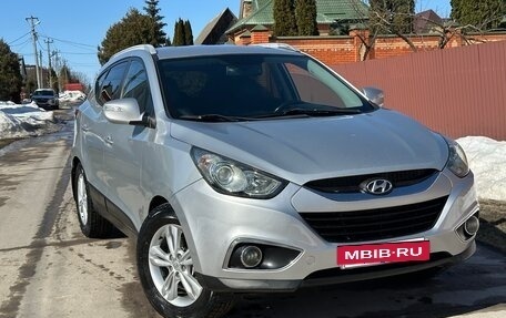Hyundai ix35 I рестайлинг, 2010 год, 920 000 рублей, 3 фотография