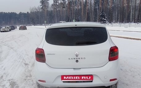 Renault Sandero II рестайлинг, 2016 год, 500 000 рублей, 4 фотография