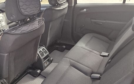 Opel Zafira B, 2005 год, 550 000 рублей, 5 фотография