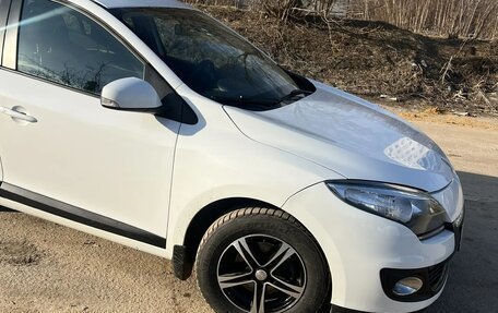 Renault Megane III, 2013 год, 850 000 рублей, 4 фотография