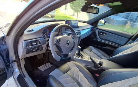 BMW 3 серия, 2011 год, 1 700 000 рублей, 16 фотография