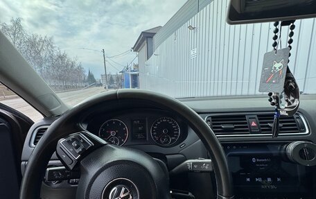 Volkswagen Jetta VI, 2014 год, 1 250 000 рублей, 5 фотография