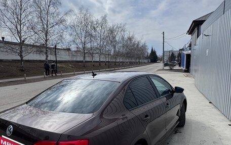 Volkswagen Jetta VI, 2014 год, 1 250 000 рублей, 4 фотография