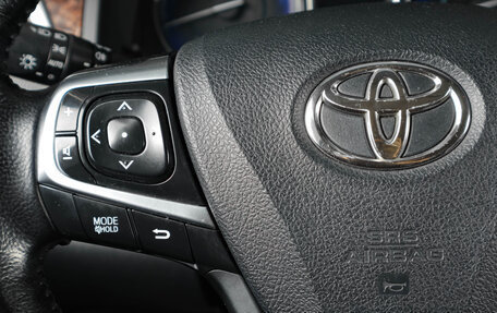 Toyota Camry, 2015 год, 1 959 000 рублей, 15 фотография