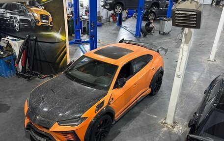 Lamborghini Urus I, 2020 год, 20 000 000 рублей, 4 фотография