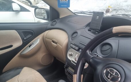 Toyota Vitz, 2004 год, 500 000 рублей, 6 фотография