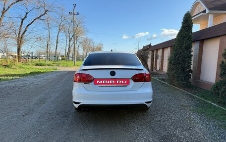 Volkswagen Jetta VI, 2013 год, 1 250 000 рублей, 4 фотография