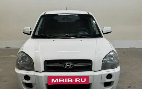 Hyundai Tucson III, 2005 год, 677 000 рублей, 3 фотография