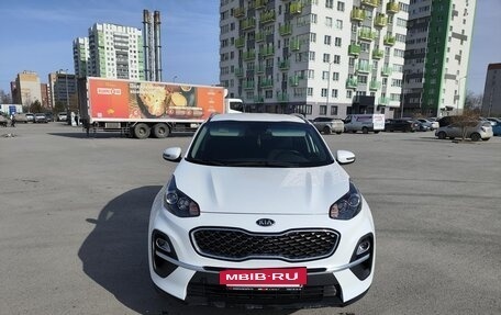 KIA Sportage IV рестайлинг, 2021 год, 2 799 999 рублей, 3 фотография