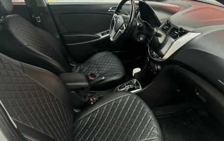 Hyundai Solaris II рестайлинг, 2013 год, 950 000 рублей, 11 фотография