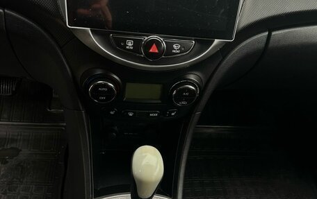 Hyundai Solaris II рестайлинг, 2013 год, 950 000 рублей, 13 фотография