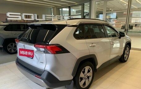 Toyota RAV4, 2021 год, 3 501 554 рублей, 4 фотография