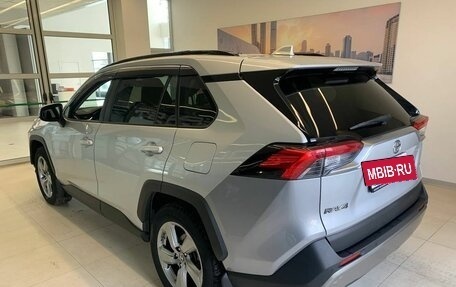 Toyota RAV4, 2021 год, 3 501 554 рублей, 6 фотография