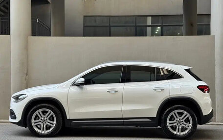 Mercedes-Benz GLA, 2023 год, 2 320 555 рублей, 3 фотография