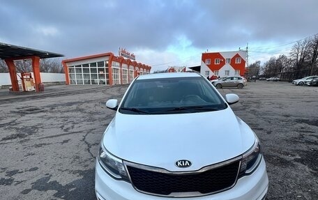 KIA Rio III рестайлинг, 2016 год, 680 000 рублей, 2 фотография
