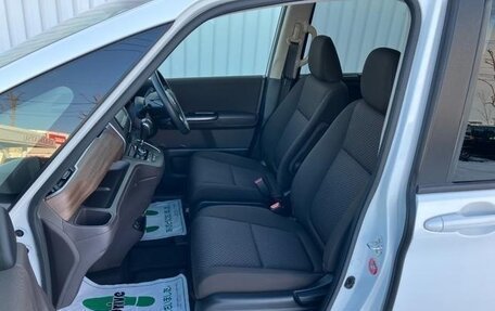 Honda Freed II, 2022 год, 1 540 000 рублей, 10 фотография