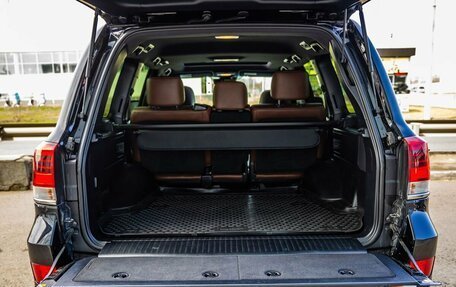 Toyota Land Cruiser 200, 2020 год, 7 898 000 рублей, 38 фотография