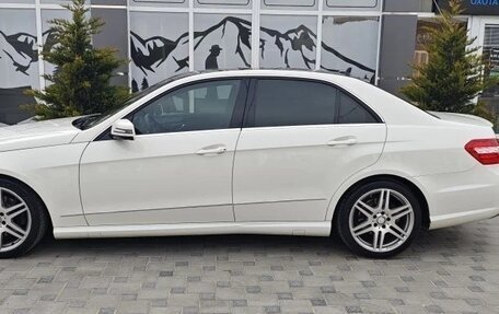 Mercedes-Benz E-Класс, 2012 год, 1 890 000 рублей, 2 фотография