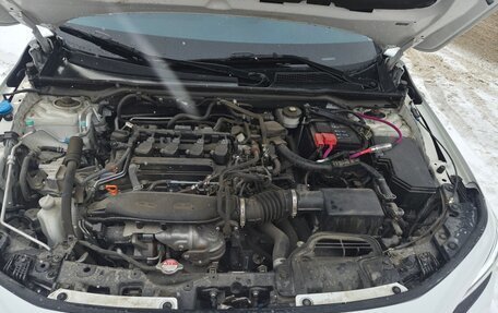 Honda Civic, 2021 год, 2 400 000 рублей, 12 фотография