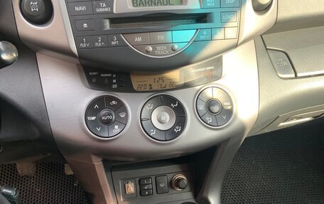 Toyota RAV4, 2006 год, 1 150 000 рублей, 14 фотография