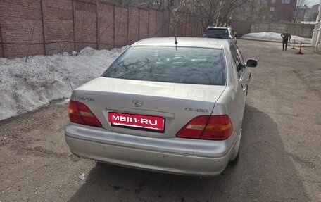 Lexus LS III, 2001 год, 700 000 рублей, 2 фотография