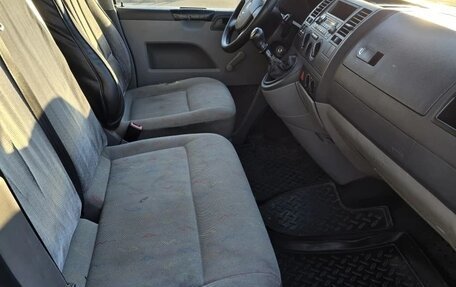 Volkswagen Transporter T5 рестайлинг, 2007 год, 890 000 рублей, 20 фотография