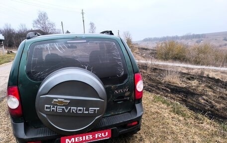 Chevrolet Niva I рестайлинг, 2012 год, 500 000 рублей, 3 фотография