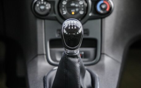 Ford Fiesta, 2015 год, 1 048 000 рублей, 23 фотография