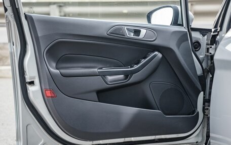 Ford Fiesta, 2015 год, 1 048 000 рублей, 25 фотография