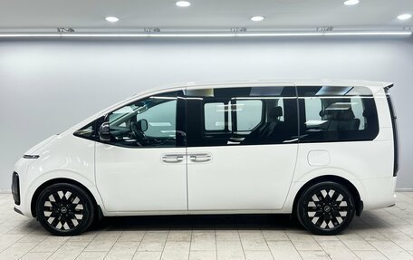 Hyundai Staria, 2025 год, 7 950 000 рублей, 2 фотография