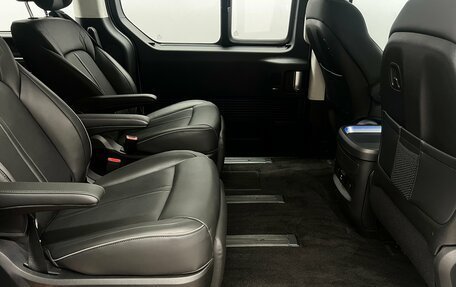 Hyundai Staria, 2025 год, 7 950 000 рублей, 24 фотография